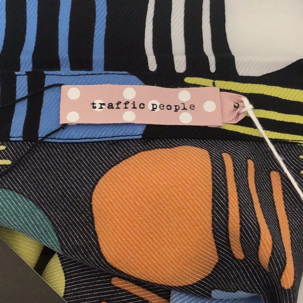 TRAFFIC PEOPLE-SIZE SMALL-NWT - Picture 8 of 12